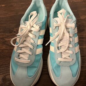Adidas Cloudfoam Sneakers women’s size 9.5